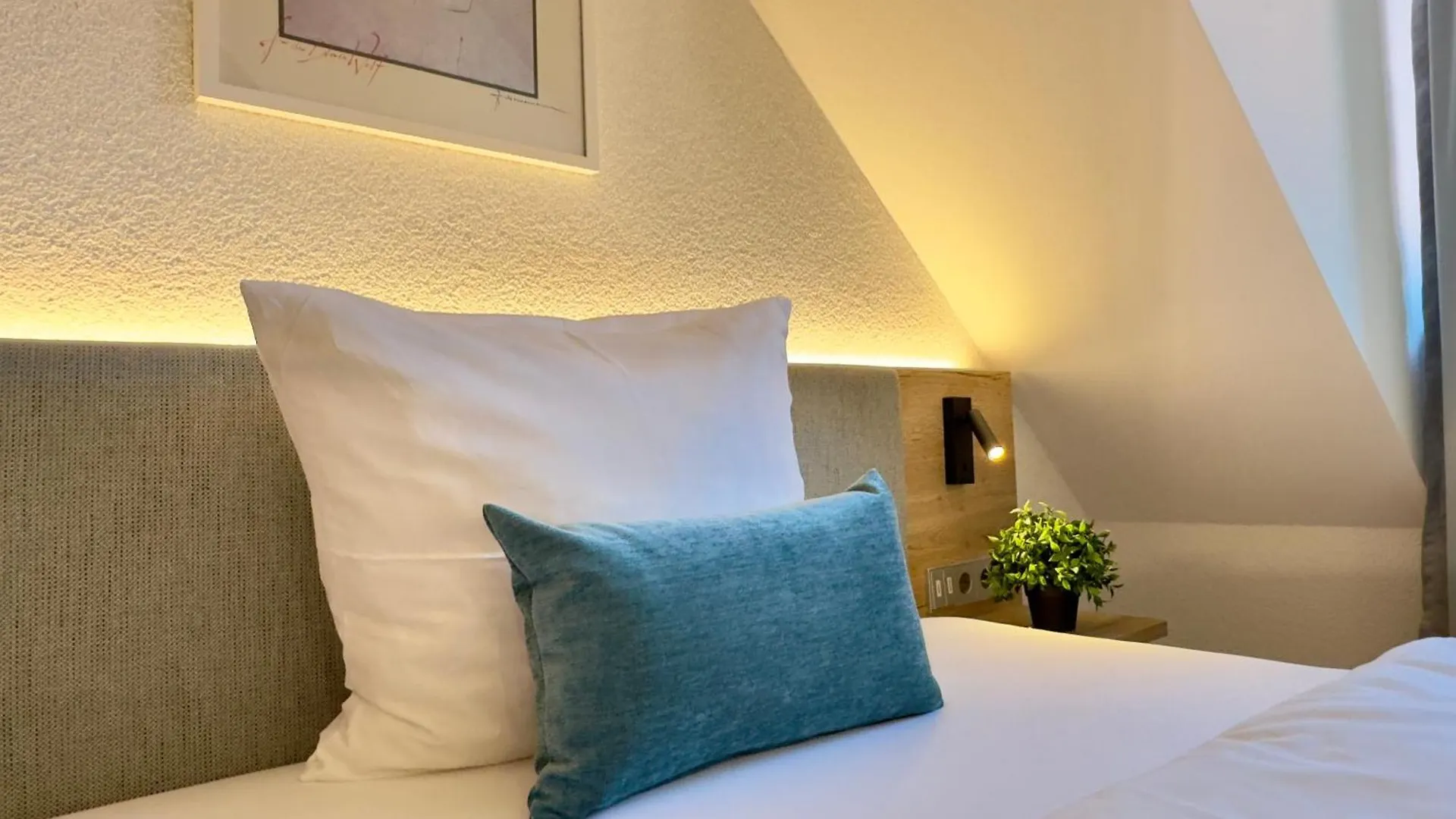 Living & Serviced Apartments By Blauer Wolf Gunzenhausen 0*,  Germany